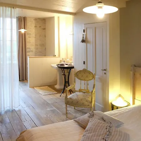 Le Couvent De Neuviale Bed & Breakfast Parisot (Tarn-et-Garonne)