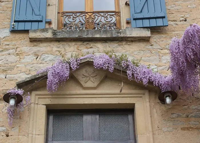 Le Couvent De Neuviale 3*