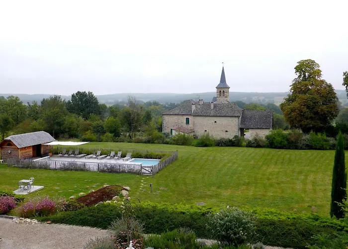 Le Couvent De Neuviale Bed & Breakfast