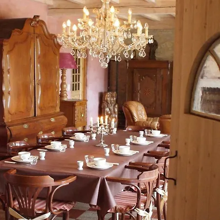 Le Couvent De Neuviale ベッド・アンド・ブレックファスト 3*